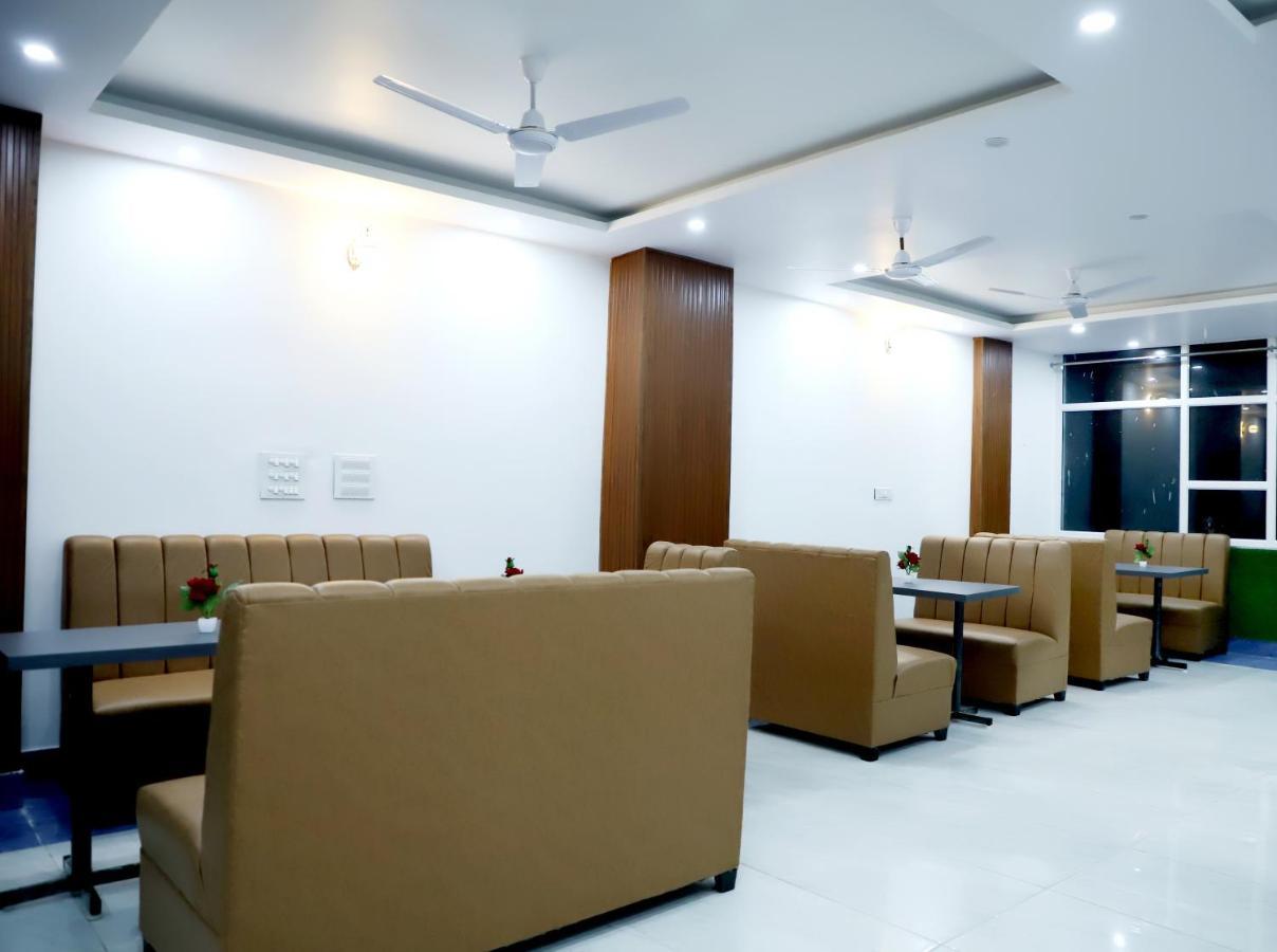 Hotel Srp Rishikesh Exterior photo